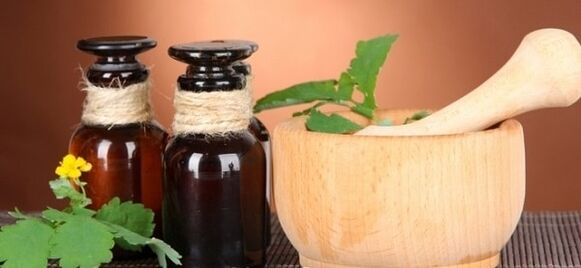 Aceite de celidonia para hongos en las uñas.